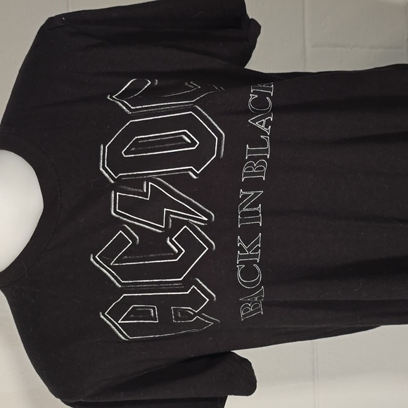 AC/DC t shirt - Picture 2 of 4